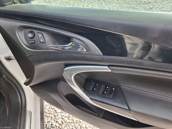 Opel Insignia "Elite Model" 2015 Top Spec, Low kms 395736532