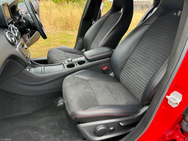 MERCEDES A-CLASS A180 SPORT VERY LOW MILEAGE 395864010