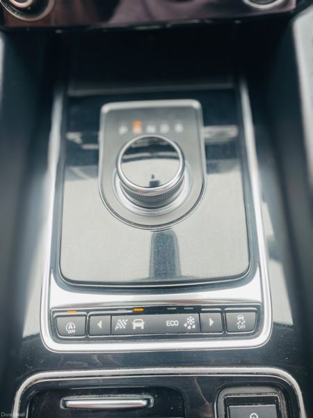182 JAGUAR F-PACE 2.0D AWD PORTFOLIO AUTOMATIC 395872508