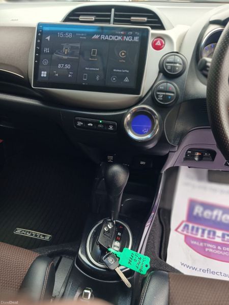 2012 Honda Fit Shuttle Hybrid Automatic/ Estate 395887598