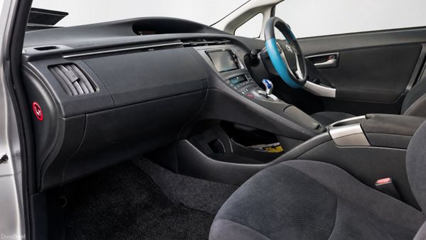 Toyota Prius 1.8L Hybrid | Auto | Self-Charing 395888940
