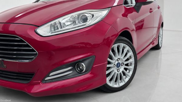 2014 Ford Fiesta 1.0L Auto *High Spec* 395890918