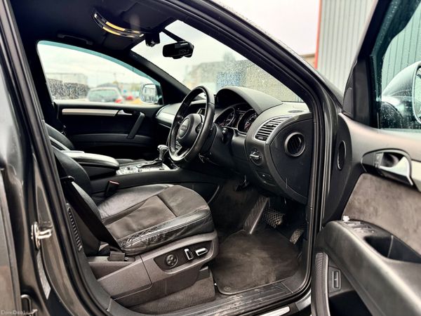 **Reserved** 🔴 Audi Q7 SLine 395897136