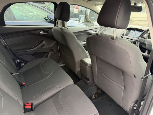 Ford Focus ZETEC EDITION 395800038