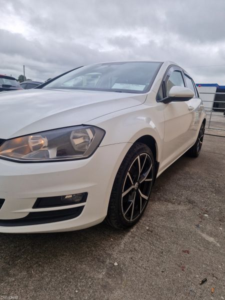 Volkswagen Golf 2014 395805458