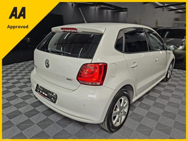 🚗 2013 Vw Polo Highline Auto | Only 87,000km 🚗 395817364