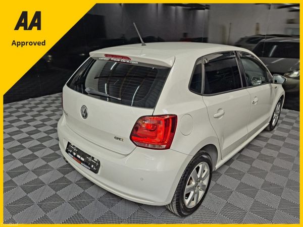 🚗 2013 Vw Polo Highline Auto | Only 87,000km 🚗 395817366