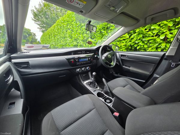 Toyota Corolla 2014 395818650