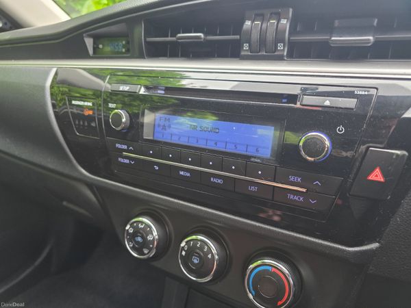 Toyota Corolla 2014 395818658