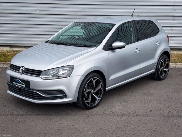 Volkswagen Polo 1.2L 152 Automatic(Apple car play) 395823222