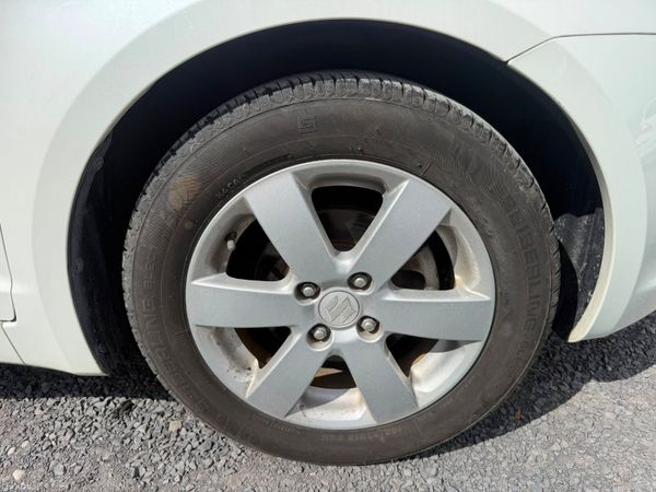 09 Suzuki Swift 1.2 395824628