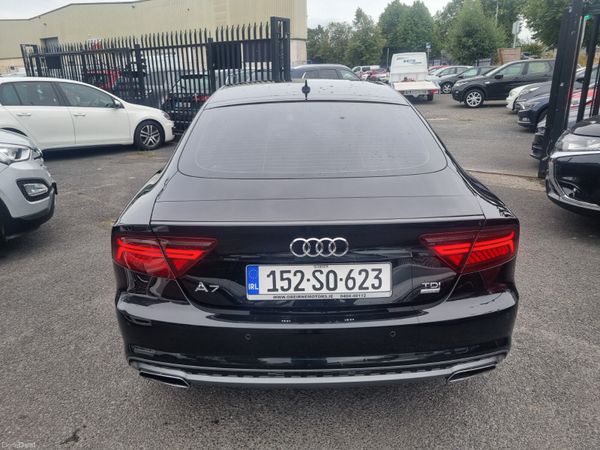 Audi A7 2015 395957142
