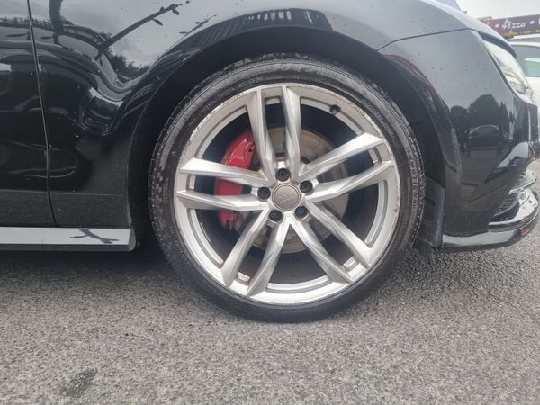 Audi A7 2015 395957136