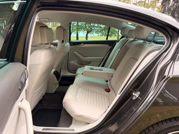 Volkswagen Passat 2020 TDI Nice Spec 395962572
