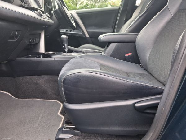 171 Toyota RAV4  ***NOW RESERVED*** 395916826