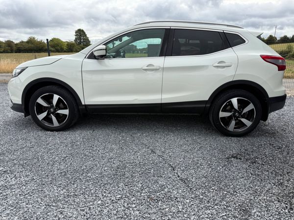 2017 Nissan Qashqai 1.2 Petrol Premium 395928340