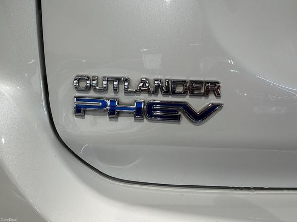 2018 Mitsubishi Outlander 2.0 Petrol Plug in Hybri 395930300