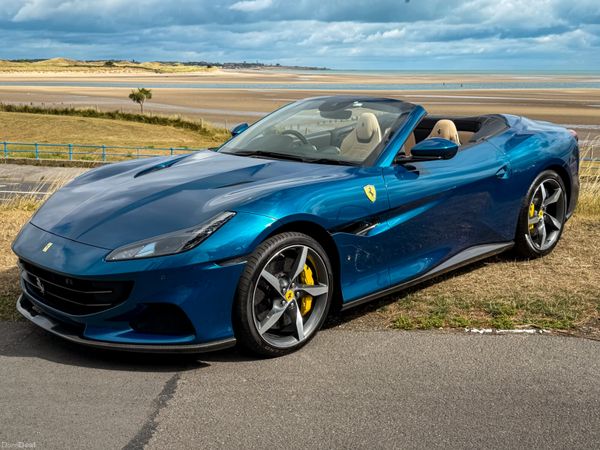 Ferrari Portofino 2022 | Massive Carbon Spec | 396062622