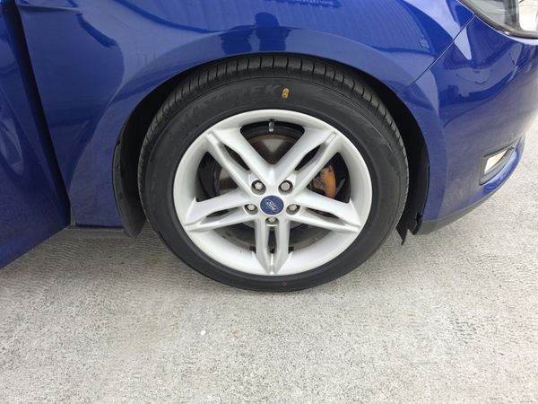 Ford Focus 2016 1.5 tdci high spec Titanium model 396074096