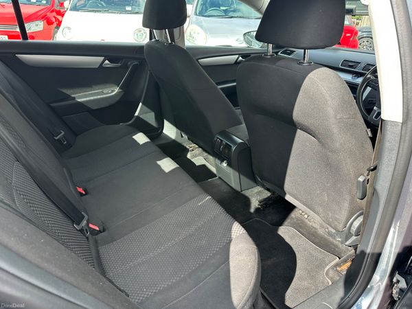 Volkswagen Passat 1.6TDI BLUEMOTION NCT 396096192