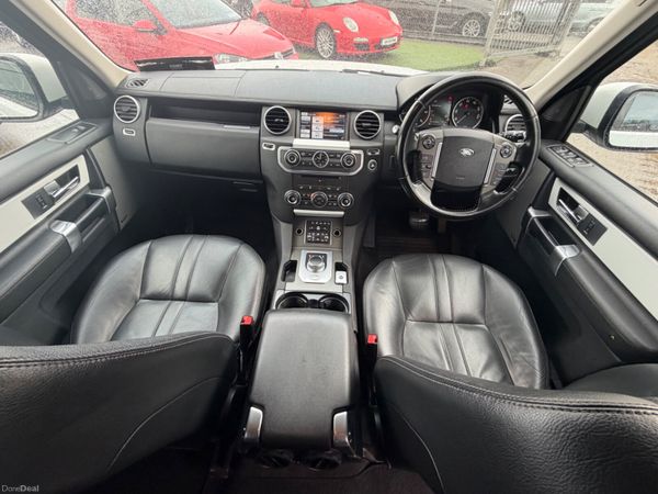 141 Land Rover Discovery 3.0SDV6 - 7 SEATER - 396001242