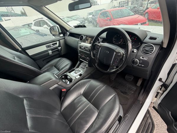 141 Land Rover Discovery 3.0SDV6 - 7 SEATER - 396001248