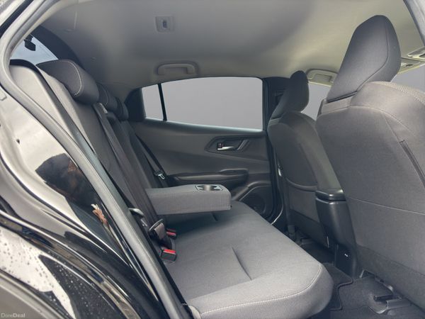 2023 TOYOTA PRIUS HYBRID (S138) 396002238