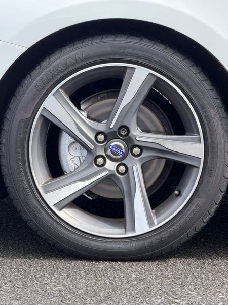 Volvo V40 RDESIGN *LowKMS *NewNCT 396007226