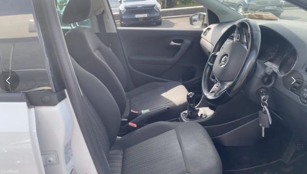 Volkswagen Polo 2017 396010418