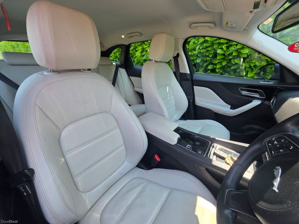 2017 Jaguar F-PACE 2.0D Prestige AWD Automatic 396016770
