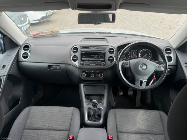 12 Volkswagen Tiguan 2.0 TDI 396028424