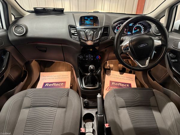2015 Ford Fiesta 1.2 Petrol 396164452