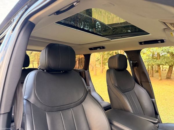 Land Rover Range Rover 2023 396165924