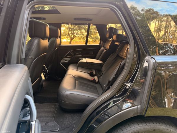 Land Rover Range Rover 2023 396165936