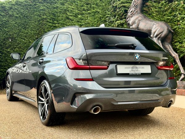 2022 BMW 330e M Sport PHEV 396170388