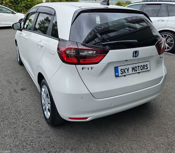 2022 Honda Fit e:HEV Basic Hybrid Automatic 396179166
