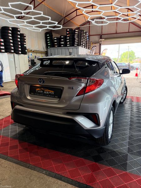 2017 Toyota CHR 1.8 Petrol Self charging Hybrid 396195480