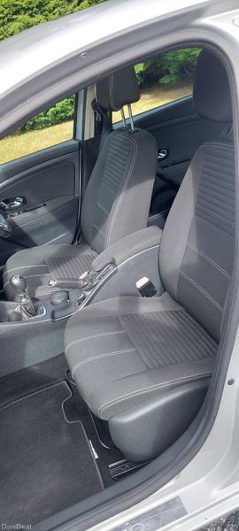 Renault Fluence 2017 396198160