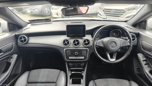 Mercedes-Benz CLA 220d Sport Auto 396105466