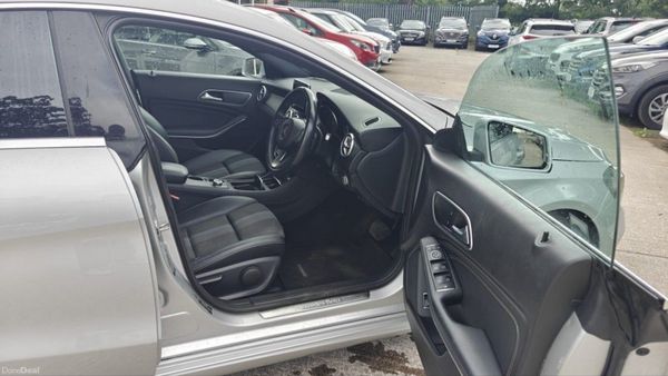 Mercedes-Benz CLA 220d Sport Auto 396105468