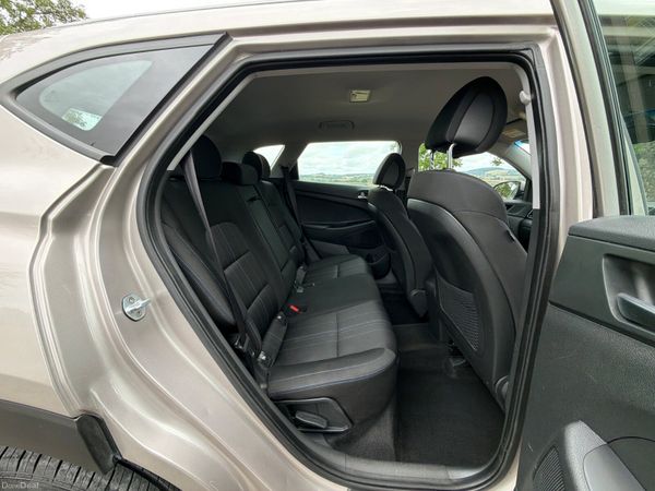 Hyundai Tucson 2016 Comfort Low Mileage 396111790