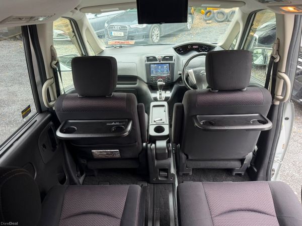 13 Nissan Serena 2.0 Hybrid 7 Seater 396111822