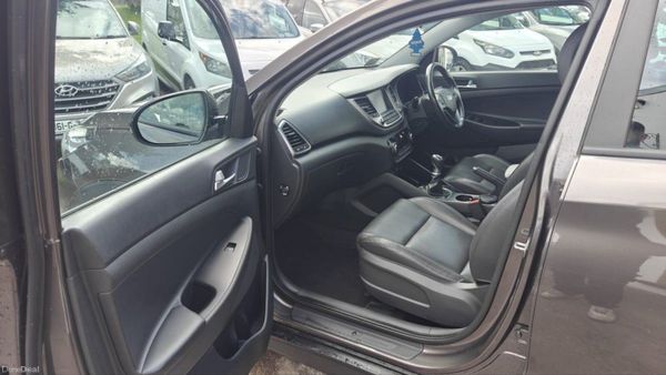 Hyundai Tucson 1.7D Executive 2WD 396122920