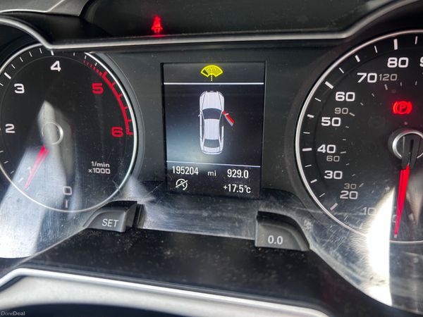 Audi Q5 SE Quattro 396123138