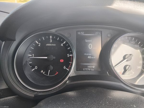 Nissan Pulsar 2015 396272592