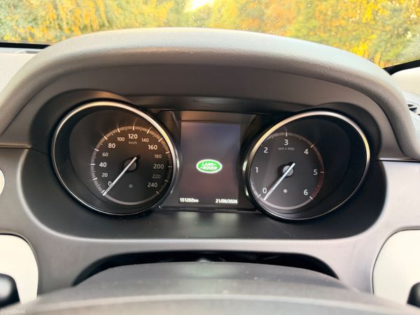 Land Rover Discovery Sport 7 Seater 396281492