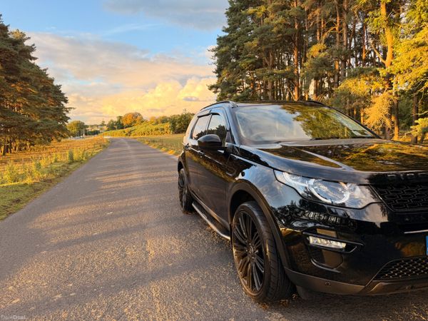 Land Rover Discovery Sport 7 Seater 396281560