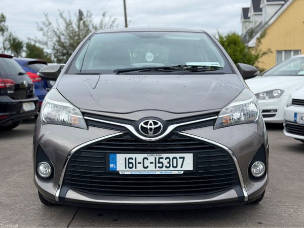 Toyota Yaris LUNA 396286710