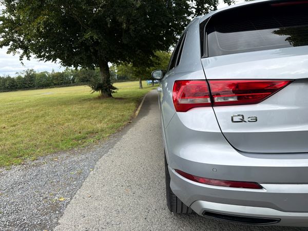 Audi Q3 2019 SE 35 TDI 150 HP S Tronic 396287734