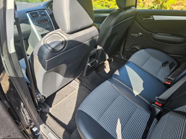 Mercedes-Benz B-Class *NEW NCT* 396295002